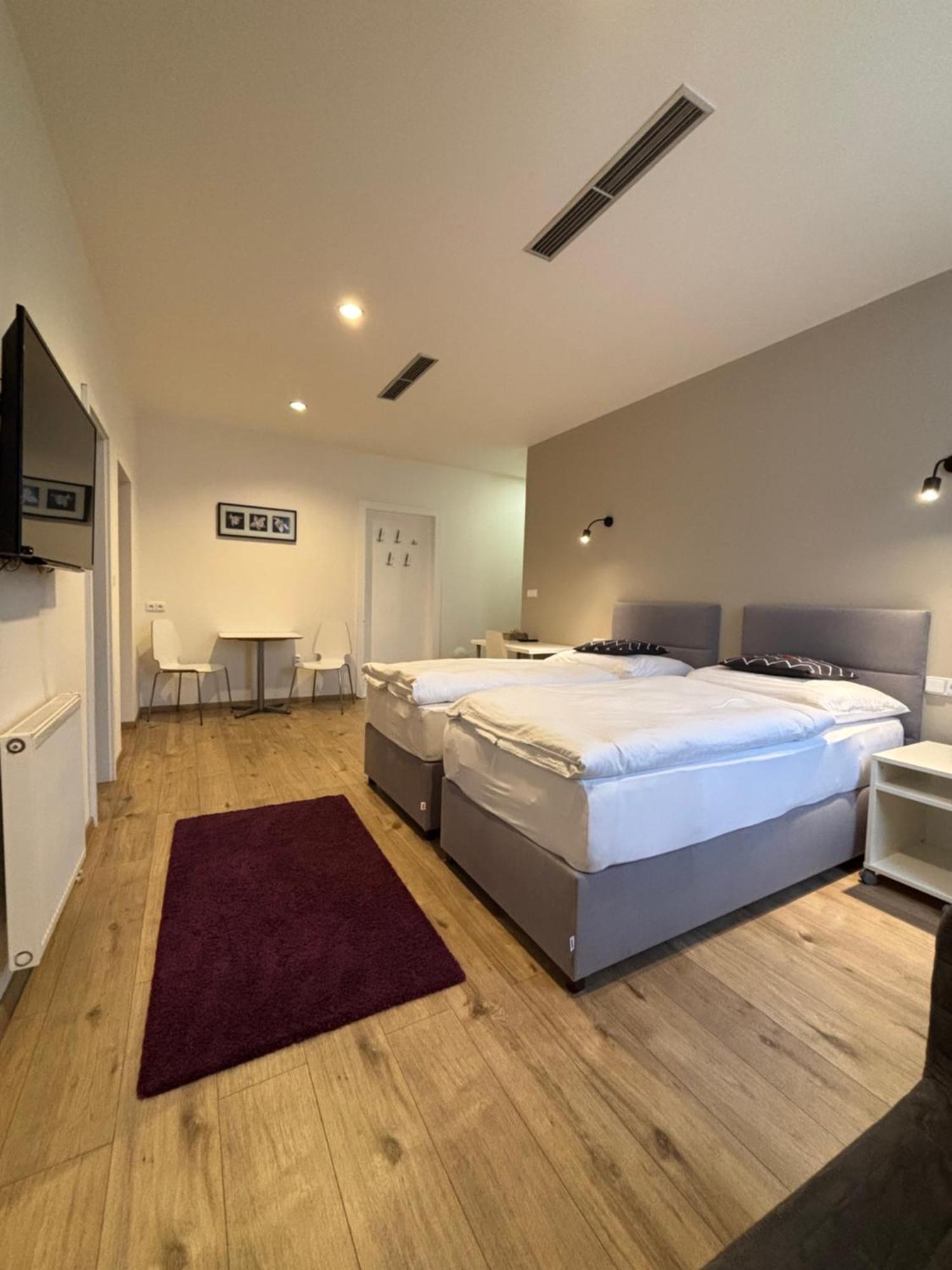 Rozmaryn Rooms & Apartments Rakovník 외부 사진