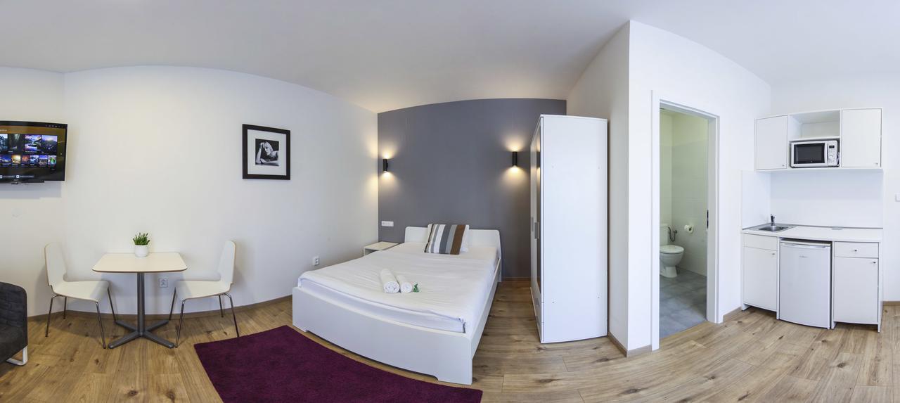 Rozmaryn Rooms & Apartments Rakovník 외부 사진